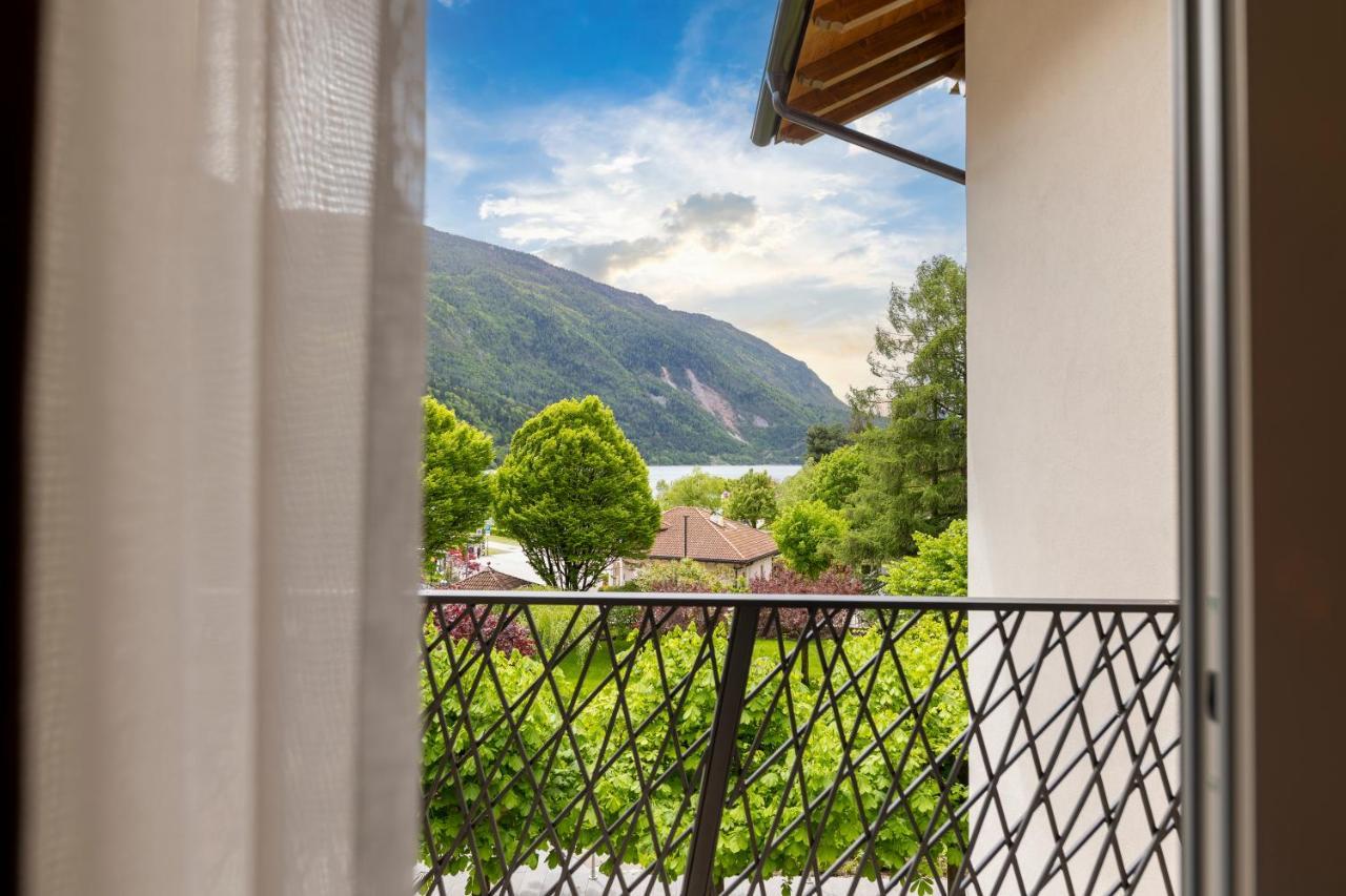 Hotel Lido - Slow & Natural Living Molveno Dış mekan fotoğraf